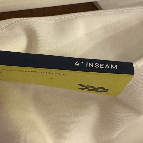 All in Motion White High-rise Pleated Moisture Skirt - Picture 5 of 16